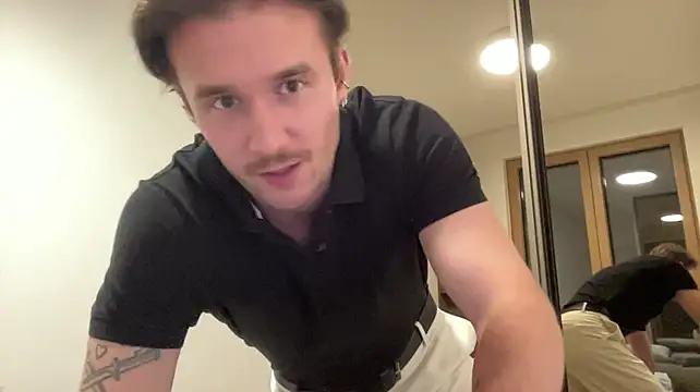 Chat XXX en directo de cute_mark