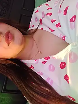 Chatroom XXX en direct de im_here-