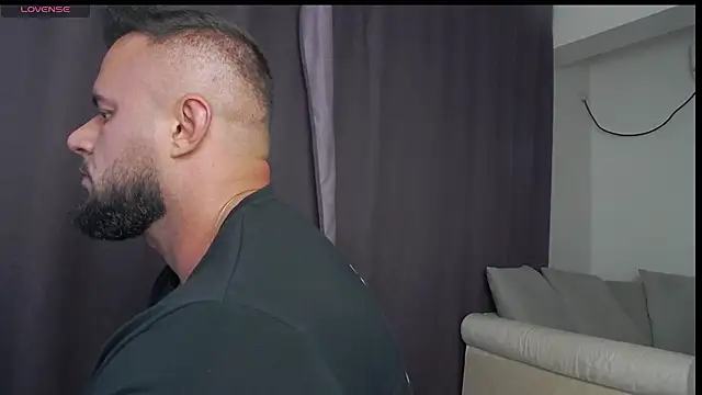 RickyMiami1のライブXXXチャット