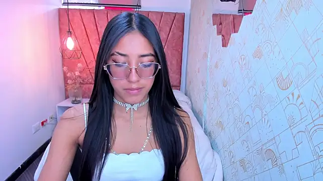 Gia_Evans__ élő XXX-chatje