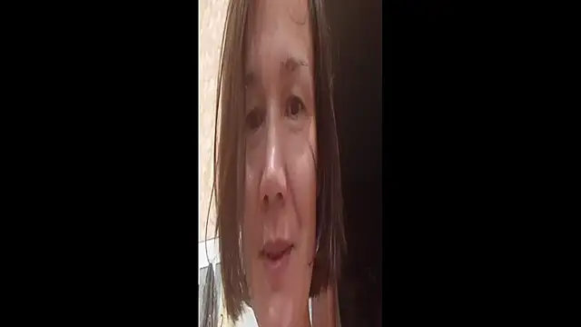 SarahSimpson 现场XXX聊天