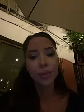 AvaLanne_ Adlı Modelin Canlı XXX Sohbeti