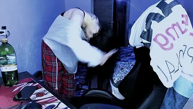 AllisonDeetz XXX чат на живо