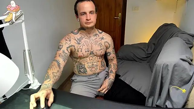 layneinchains' Live XXX Chat