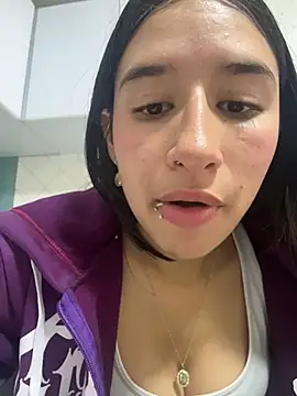 LilyRossi_'s Live XXX Chat