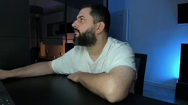Chat XXX ao vivo de DravenPeak