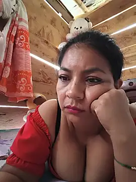 แชท XXX สดของ TammyHotxxx