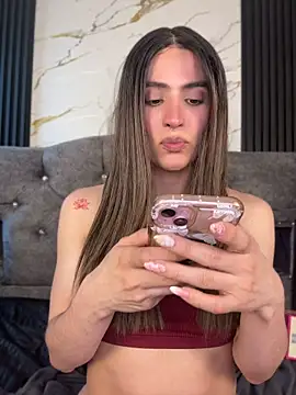 XXX chat uživo modela Lottus_fire