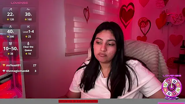 Chat +18 de cloe_small ao vivo