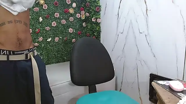 ManSant: απευθείας συνομιλία ΧΧΧ