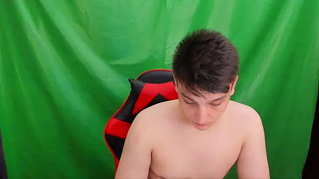 Justin_time111 – Naživo XXX chat