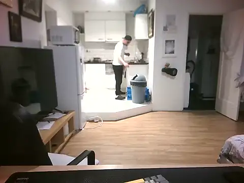XXX chat uživo modela mihaimichael