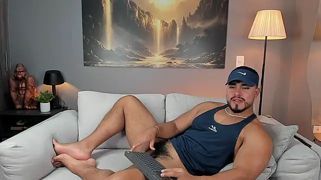 ApoloMakris Live XXX Chat