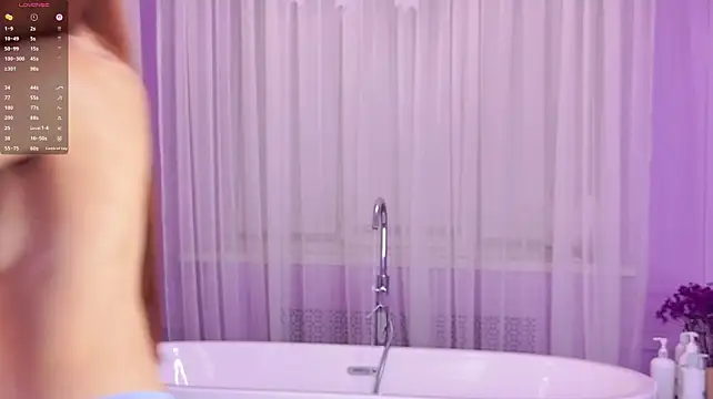 دردشة LeyaAtwood الجنسية المباشرة