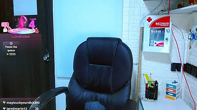 XXX chat uživo modela Realjoel01