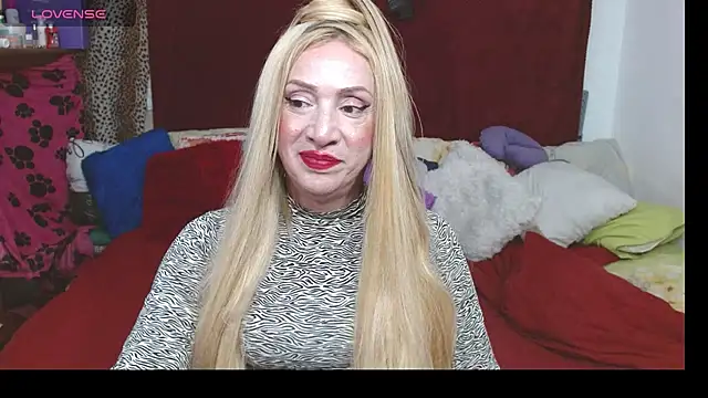 elena_evans: онлайн-секс-чат