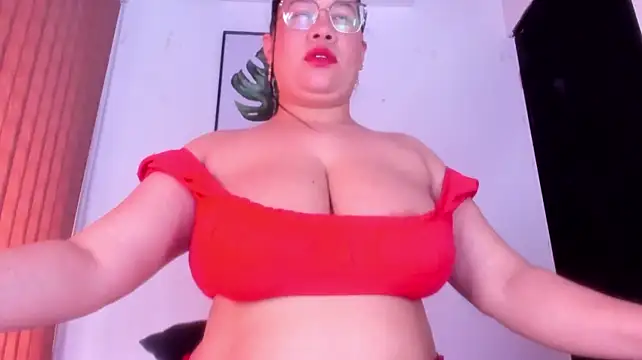 alondrabigtits Chat XXX live