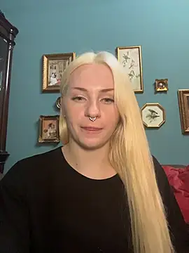 Chat +18 de DayaFoxy ao vivo