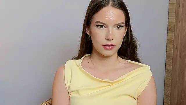 Chat +18 de MarcellaAveado ao vivo