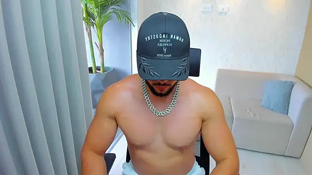 leo_king7 Adlı Modelin Canlı XXX Sohbeti