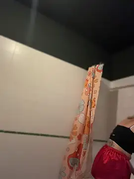 دردشة suyneslii الجنسية المباشرة