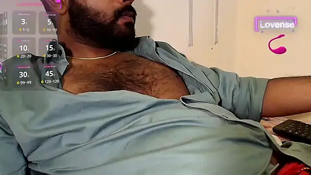 SilverShade3 Chat XXX in diretta
