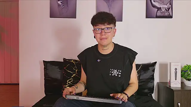 Živý XXX chat alex_noa