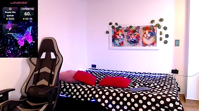 XXX chat uživo modela bella_warzon