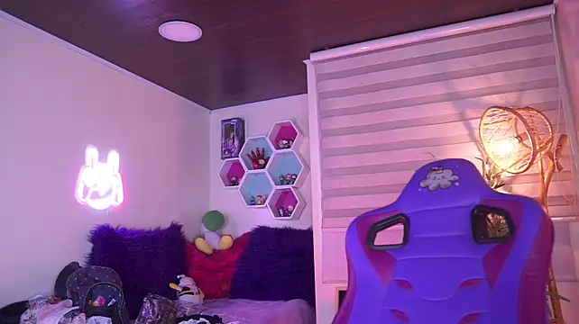 Chat XXX ao vivo de Rebecah_1