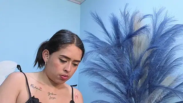 Chatroom XXX en direct de lovely_kaityn