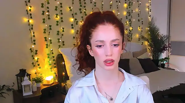 ChristinaConteeree Live XXX-Chat