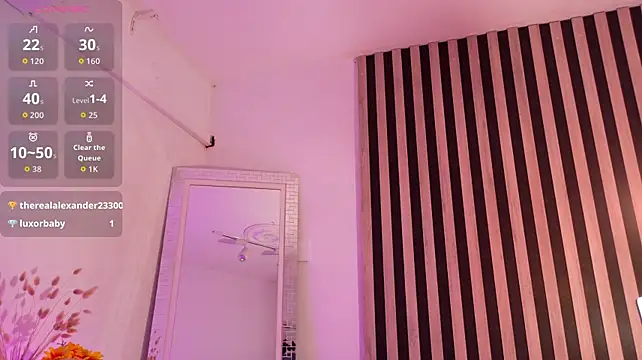 Twink_Sebas7 XXX чат на живо