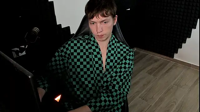 More_than_friend Chat XXX in diretta