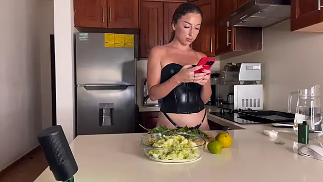 ViviGoddess XXX чат на живо