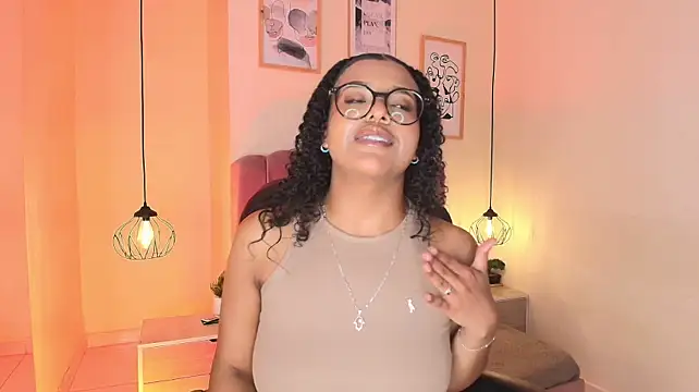 Chat +18 de Afroditaa_19 ao vivo