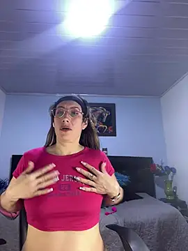 kaylaMinov_ 现场XXX聊天