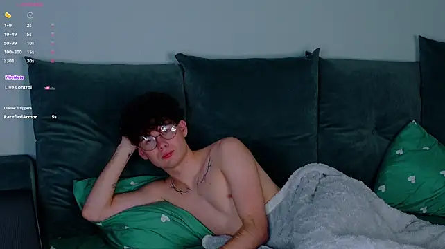 moon_Gloww live XXX chat