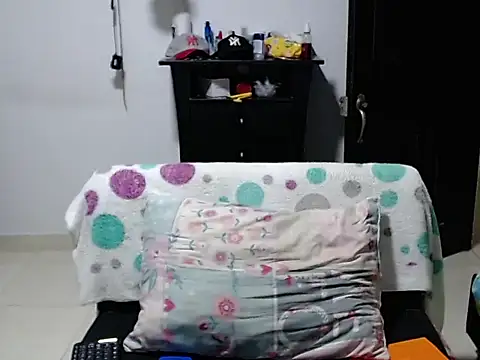 Zac_Efront Chat XXX live