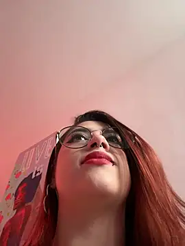 DarlyHoper__ Live XXX Chat