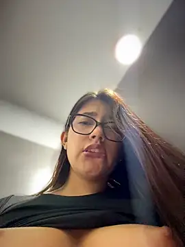 Saracalderon Chat XXX in diretta