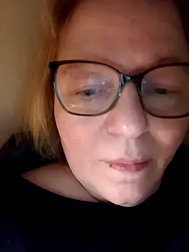 tina71707's Live XXX Chat