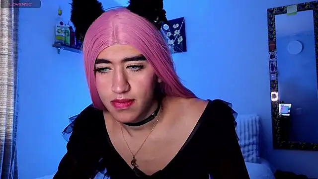 Luna_Sissy_ Adlı Modelin Canlı XXX Sohbeti