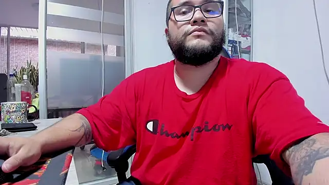 Chat XXX en directo de VINCEDMAGLIOO