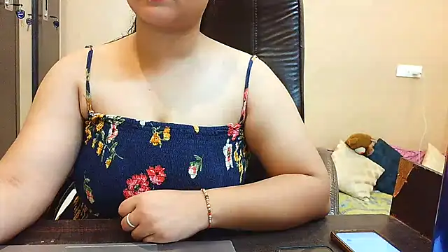 PUCHEJAAN's Live XXX Chat