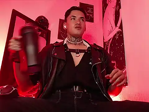 XXX chat uživo modela AlecBanne_