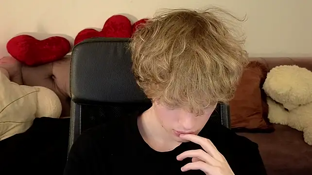 kevingarsiaa Chat XXX live