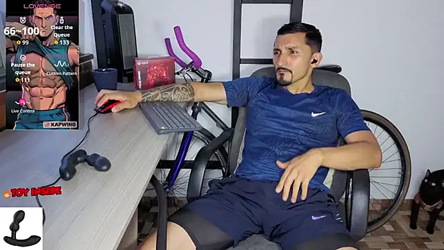 Marck_Muscle লাইভ XXX চ্যাট