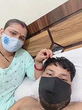 Aditi_mishra0 在線直播表演