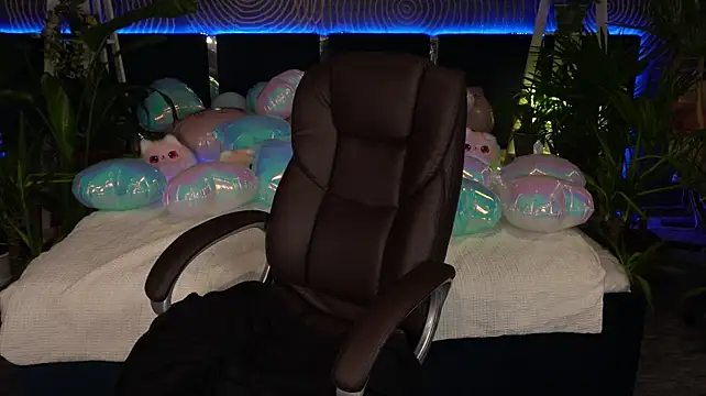 Chat +18 de BabyFlowerr ao vivo