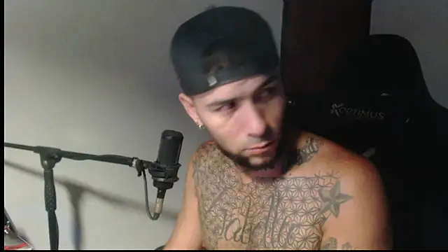 ROOKERTn Live XXX chat